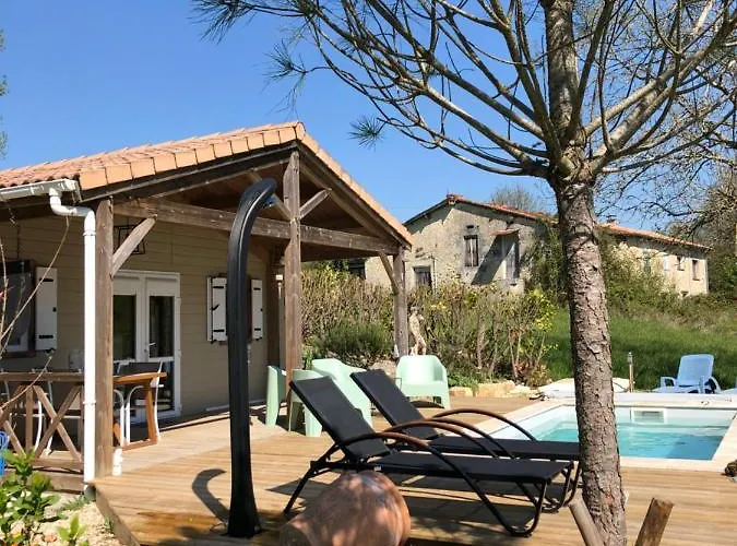 度假居 Bellevue Saint-Paul-Lizonne